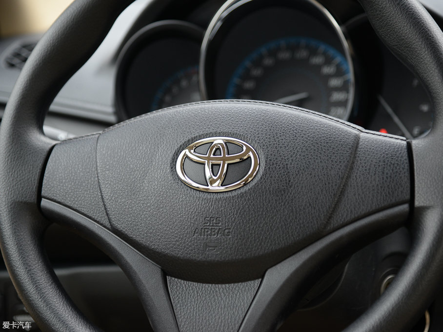 2017YARiS L  1.5E ք(dng)Ȅ(dng)