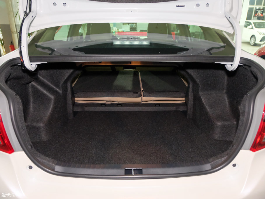 2017YARiS L  1.5GS CVTJӰ