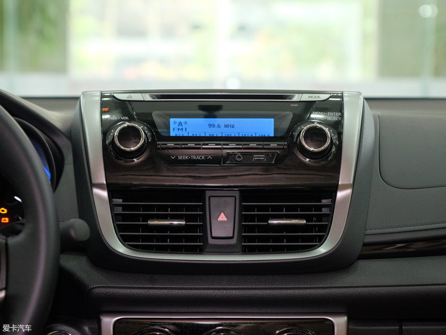 2017YARiS L  1.5GS CVTJӰ