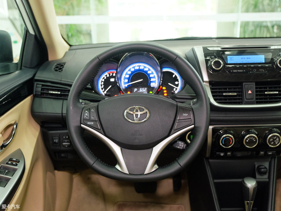 2017YARiS L  1.5GS CVTJӰ