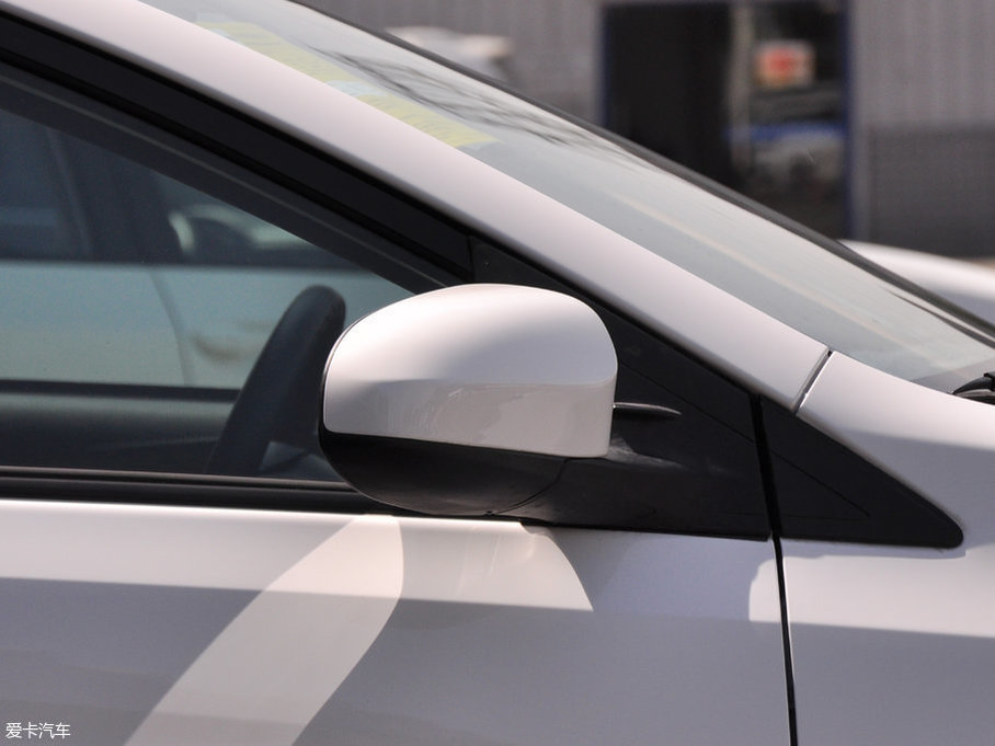 2017YARiS L  1.3E ք(dng)Ȅ(dng)