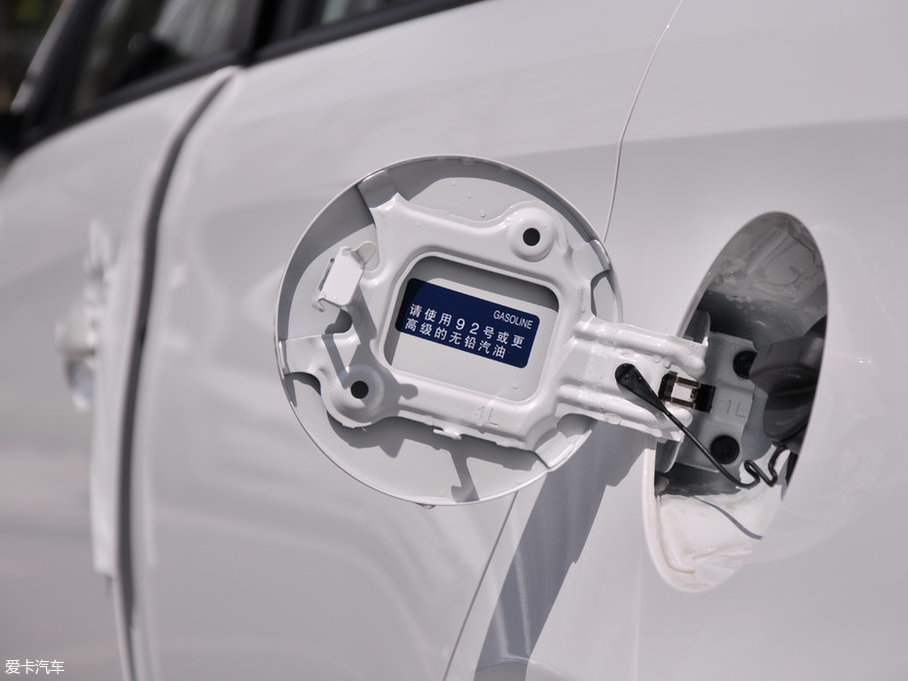 2017YARiS L  1.3E քȄӰ