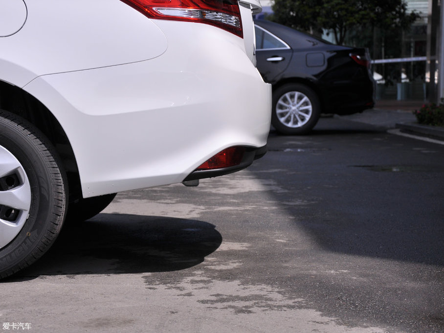 2017YARiS L  1.3E քȄӰ