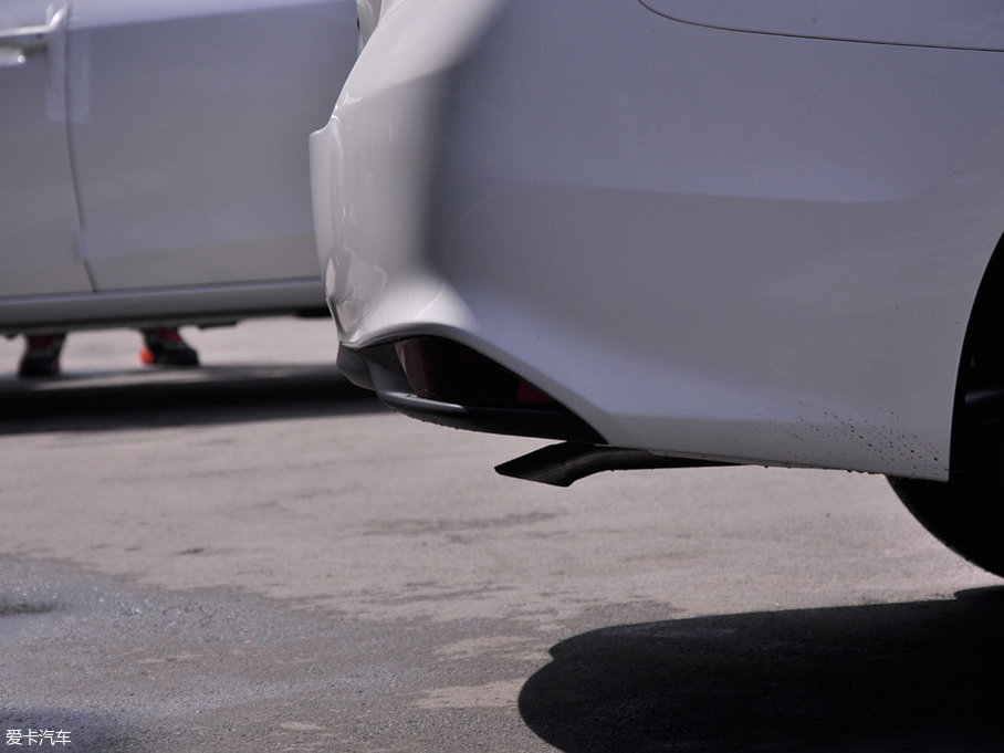 2017YARiS L  1.3E քȄӰ