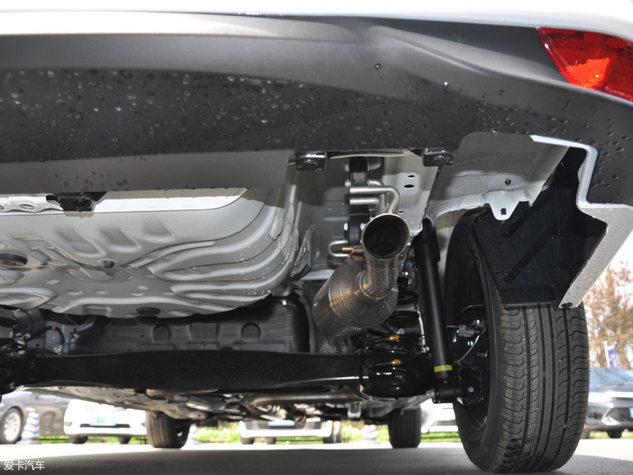 2017YARiS L  1.3E քȄӰ