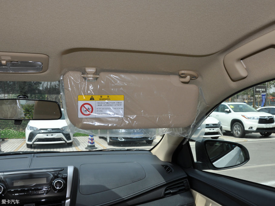 2017YARiS L  1.3E քȄӰ