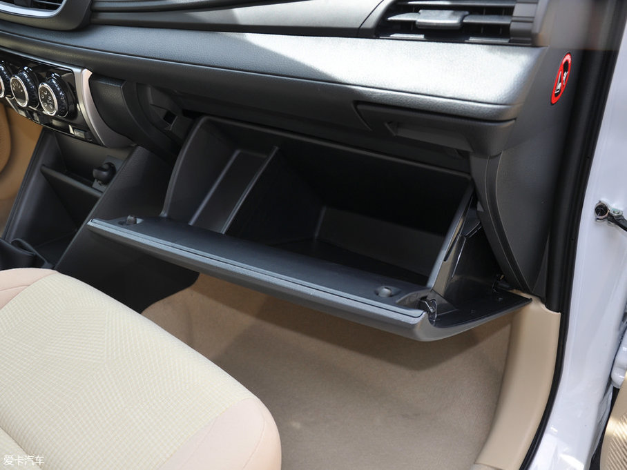 2017YARiS L  1.3E քȄӰ