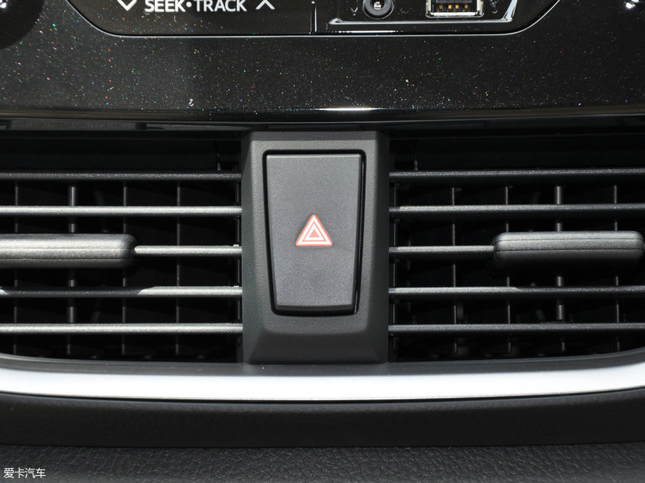 2017YARiS L  1.3E ք(dng)Ȅ(dng)