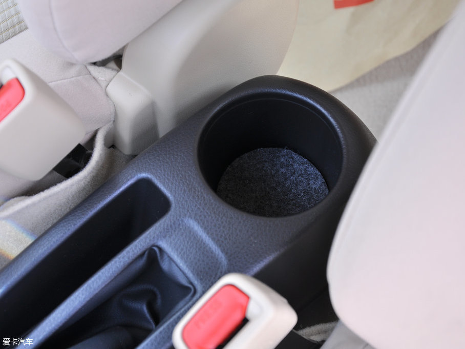 2017YARiS L  1.3E քȄӰ