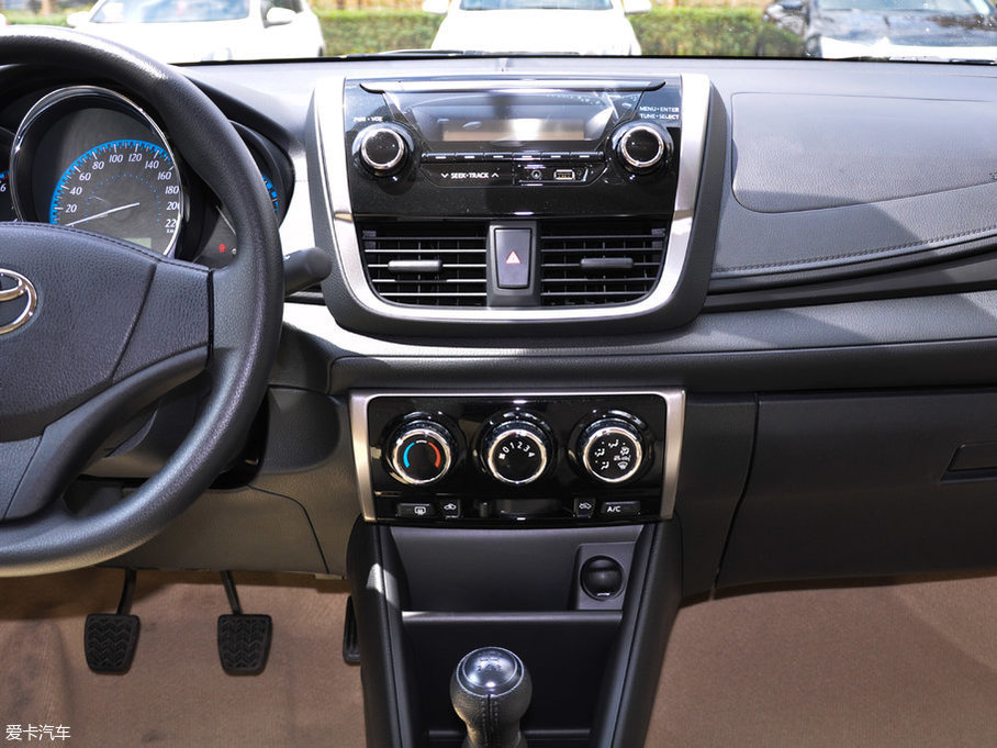 2017YARiS L  1.3E քȄӰ