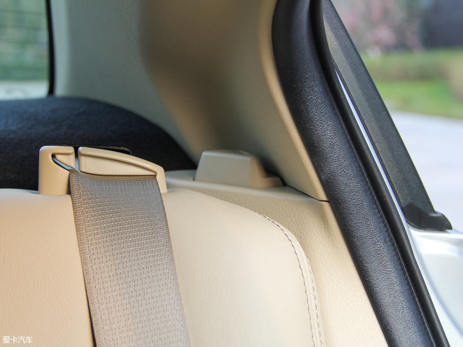 2017YARiS L  1.5GS CVTJ(dng)