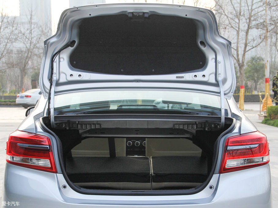 2017YARiS L  1.5GS CVTJӰ