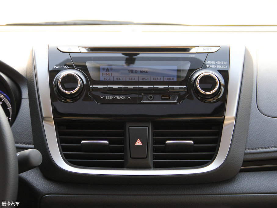 2017YARiS L  1.5GS CVTJӰ