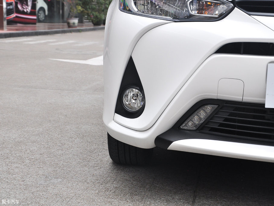 2017YARiS L  1.5G CVTń(dng)촰