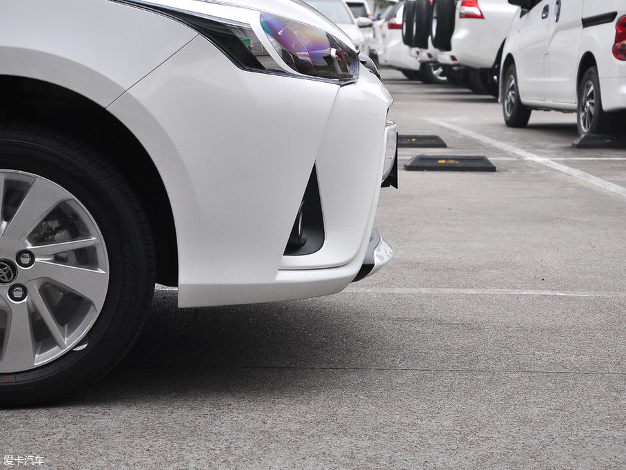 2017YARiS L  1.5G CVTń촰