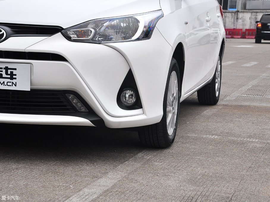 2017YARiS L  1.5G CVTń촰