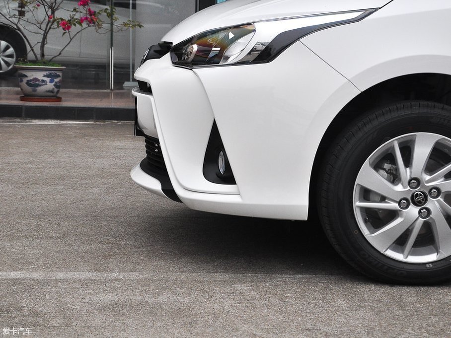 2017YARiS L  1.5G CVTń촰