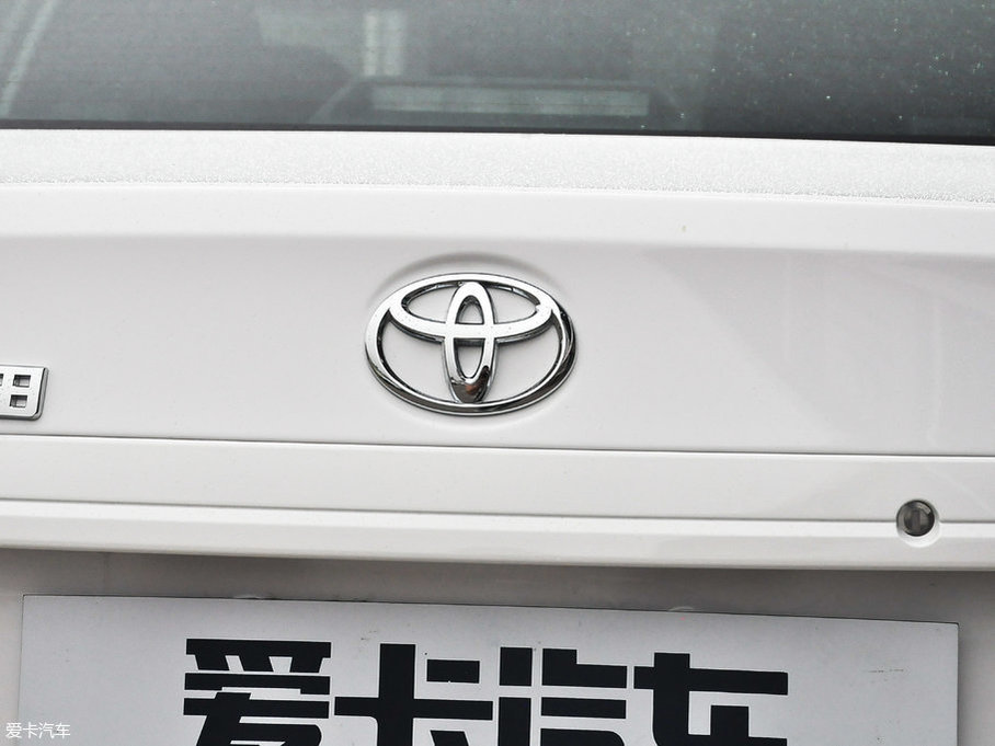 2017YARiS L  1.5G CVTń촰