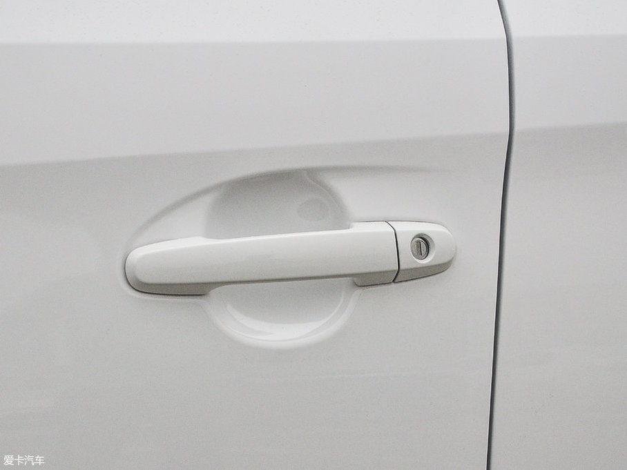 2017YARiS L  1.5G CVTń촰