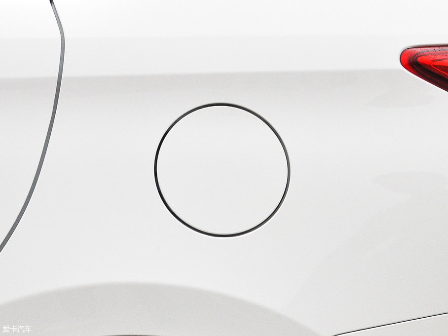 2017YARiS L  1.5G CVTń(dng)촰