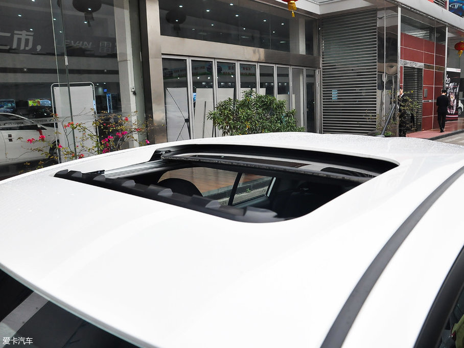 2017YARiS L  1.5G CVTń촰