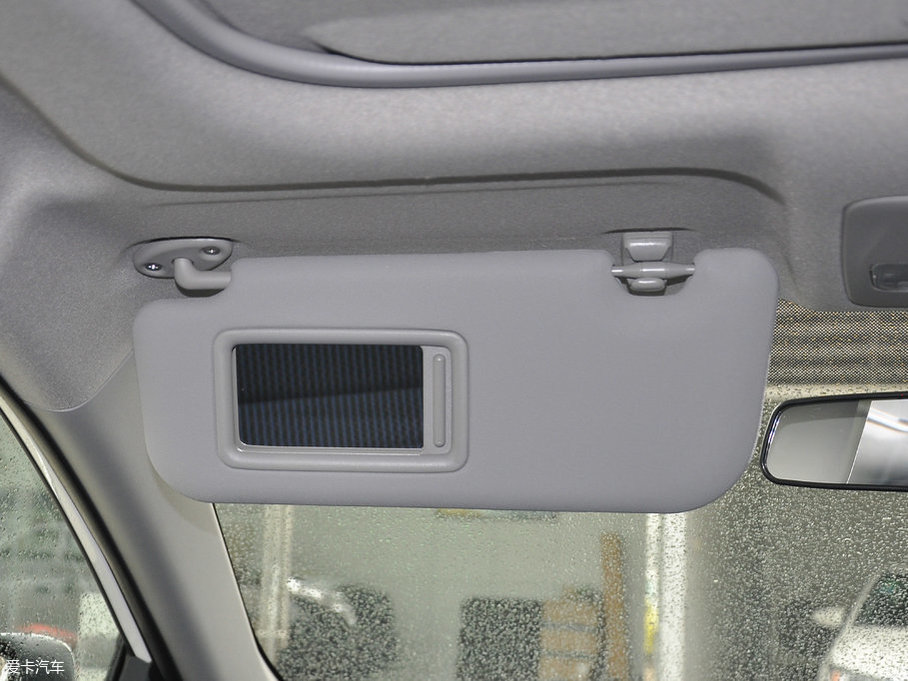 2017YARiS L  1.5G CVTń촰