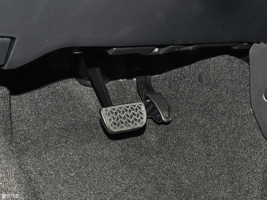 2017YARiS L  1.5G CVTń촰