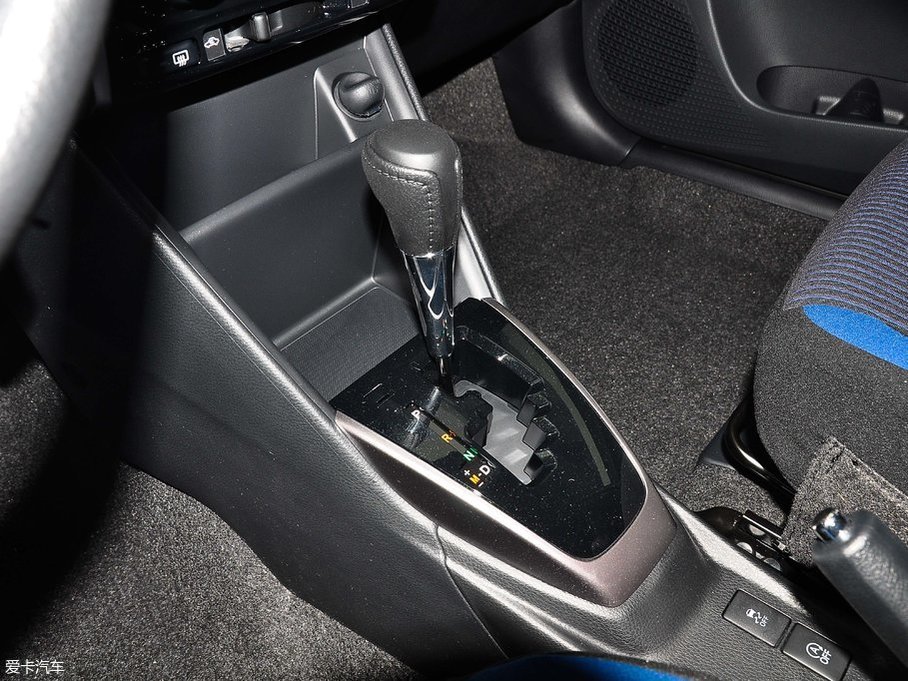 2017YARiS L  1.5G CVTń촰