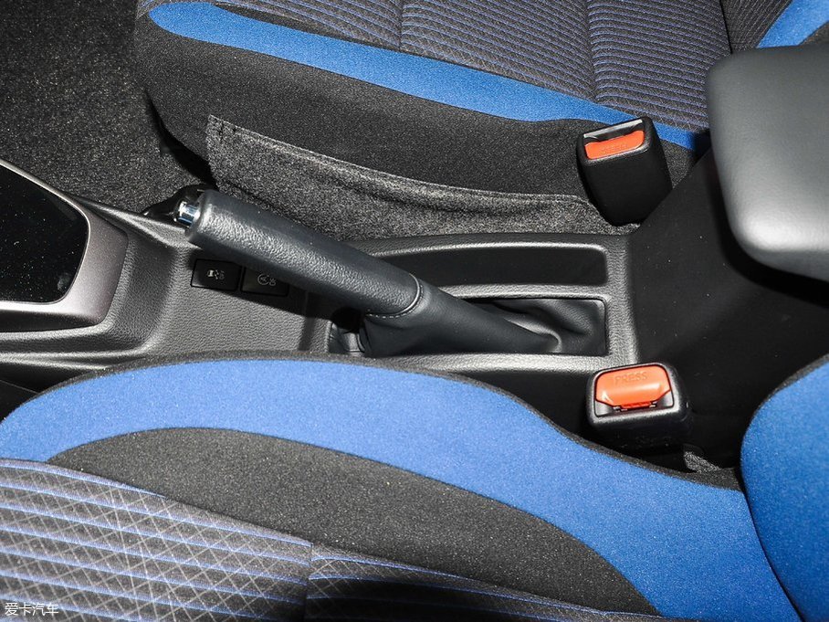 2017YARiS L  1.5G CVTń촰