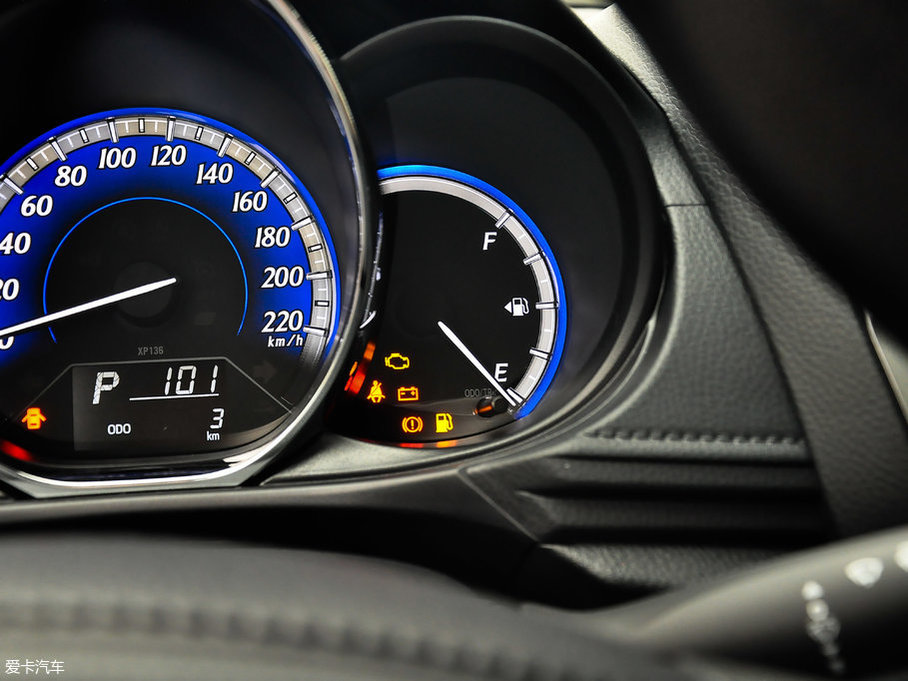 2017YARiS L  1.5G CVTń촰