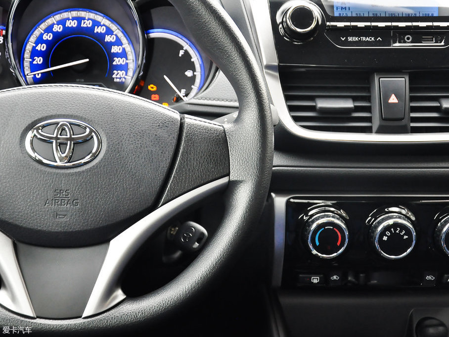 2017YARiS L  1.5G CVTń촰