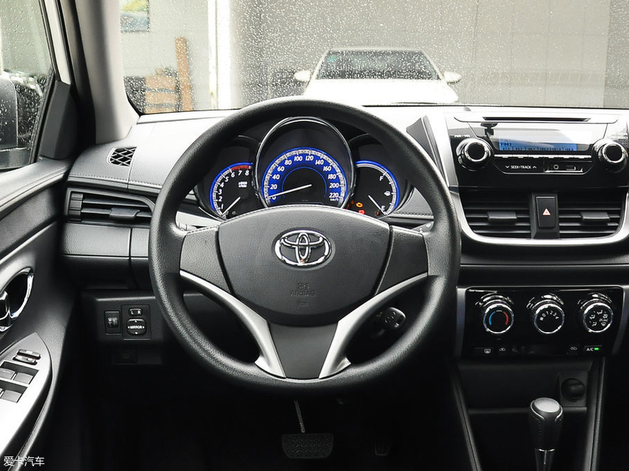 2017YARiS L  1.5G CVTń촰