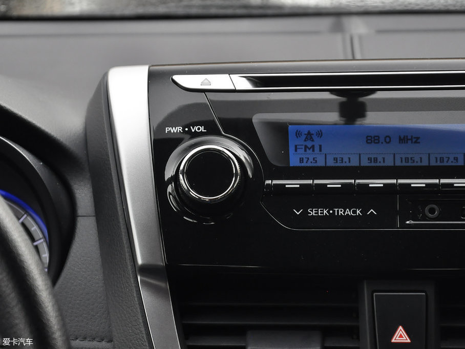 2017YARiS L  1.5G CVTń촰