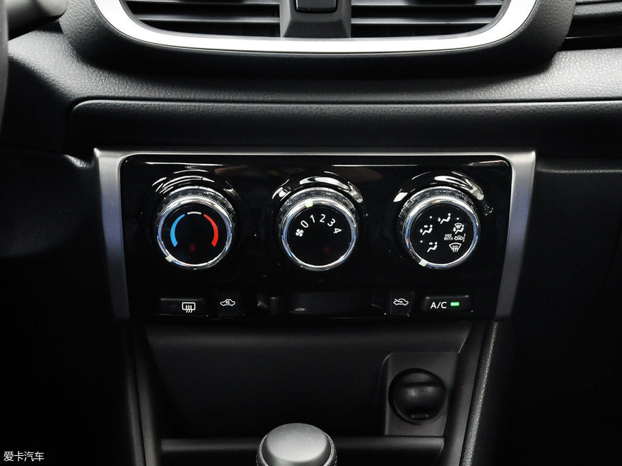 2017YARiS L  1.5G CVTń촰