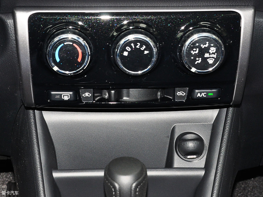 2017YARiS L  1.5G CVTń촰