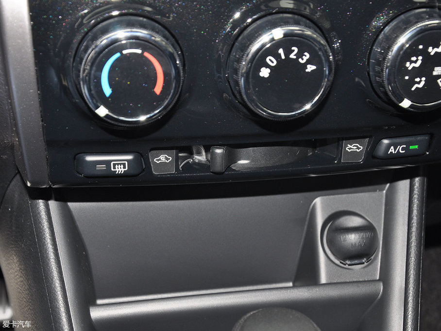 2017YARiS L  1.5G CVTń촰