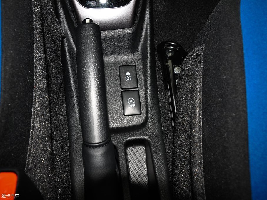 2017YARiS L  1.5G CVTń촰