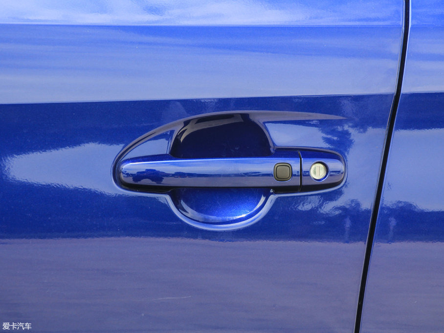 2017YARiS L  1.5GS CVTJ(dng)