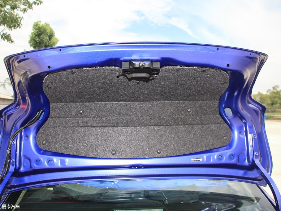 2017YARiS L  1.5GS CVTJӰ