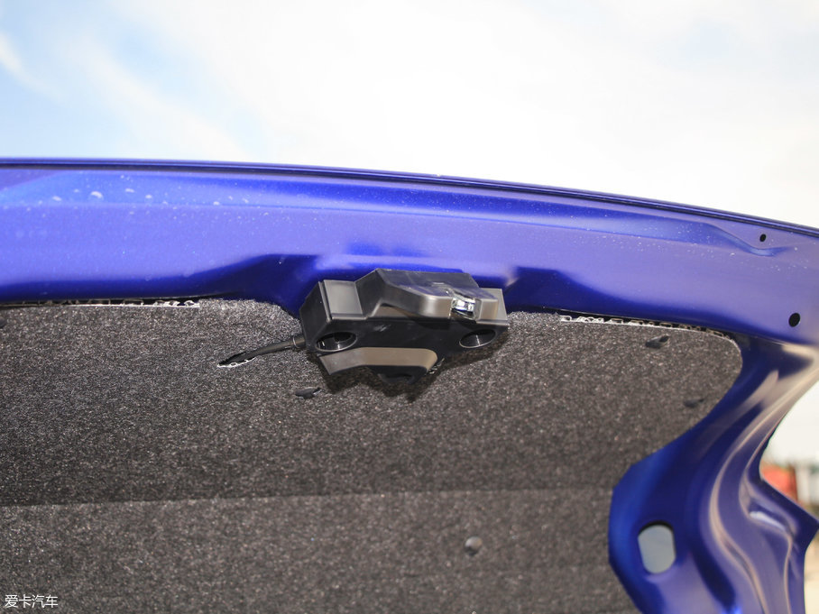 2017YARiS L  1.5GS CVTJӰ