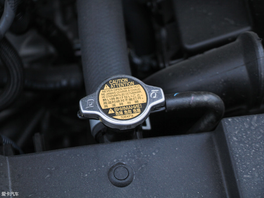 2017YARiS L  1.5GS CVTJ(dng)