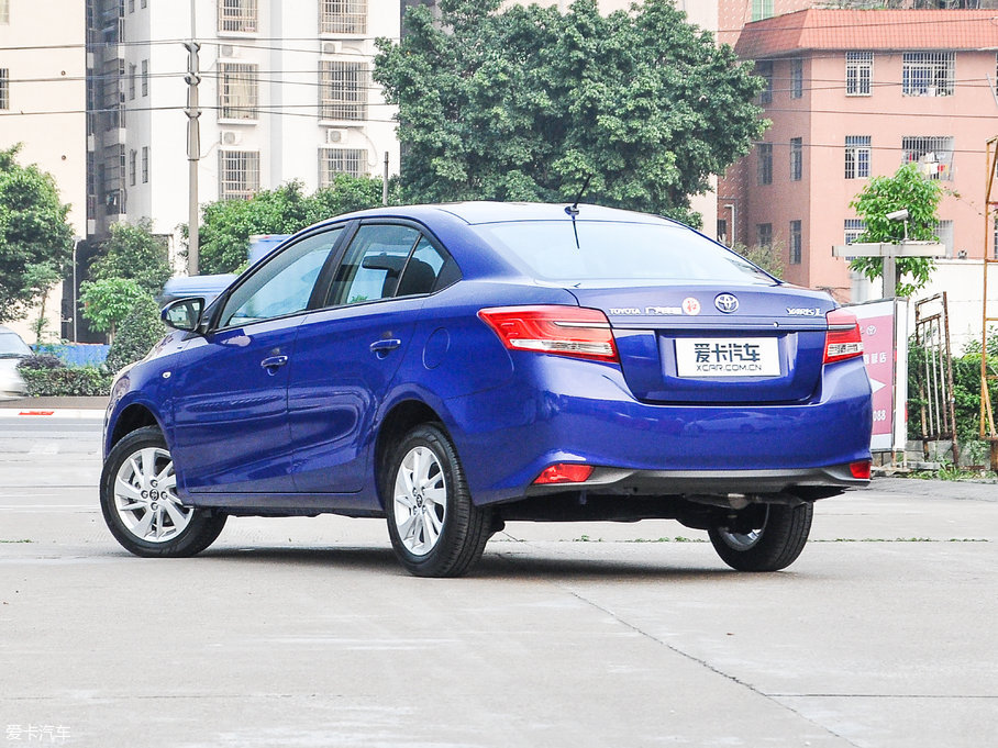 2017YARiS L  1.5G CVTńӰ