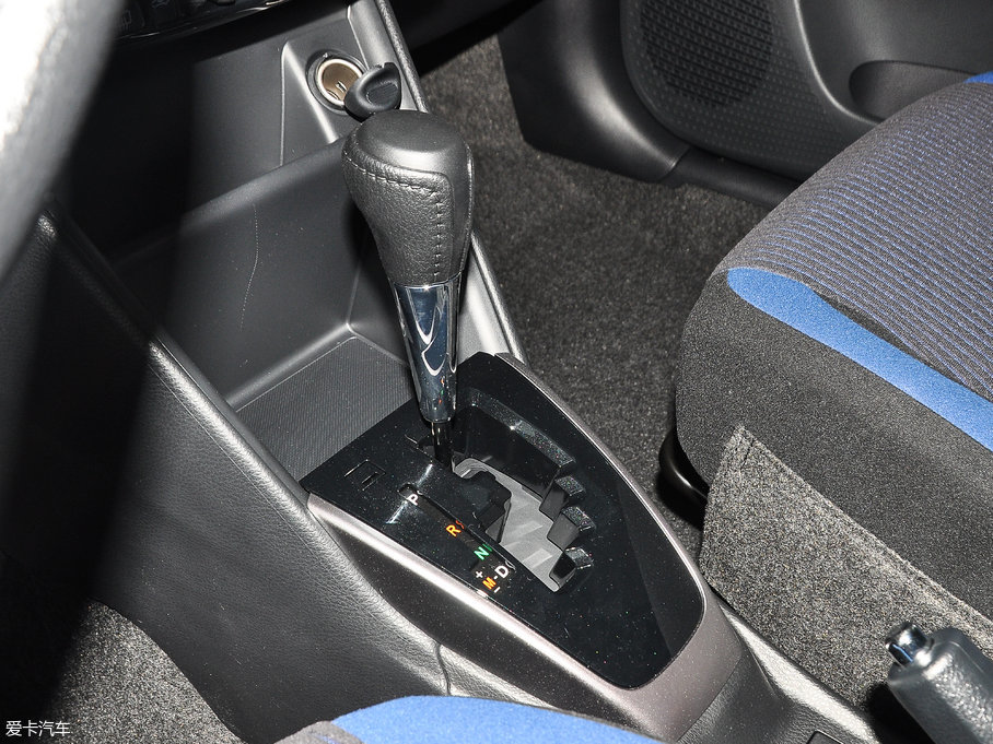 2017YARiS L  1.5G CVTńӰ