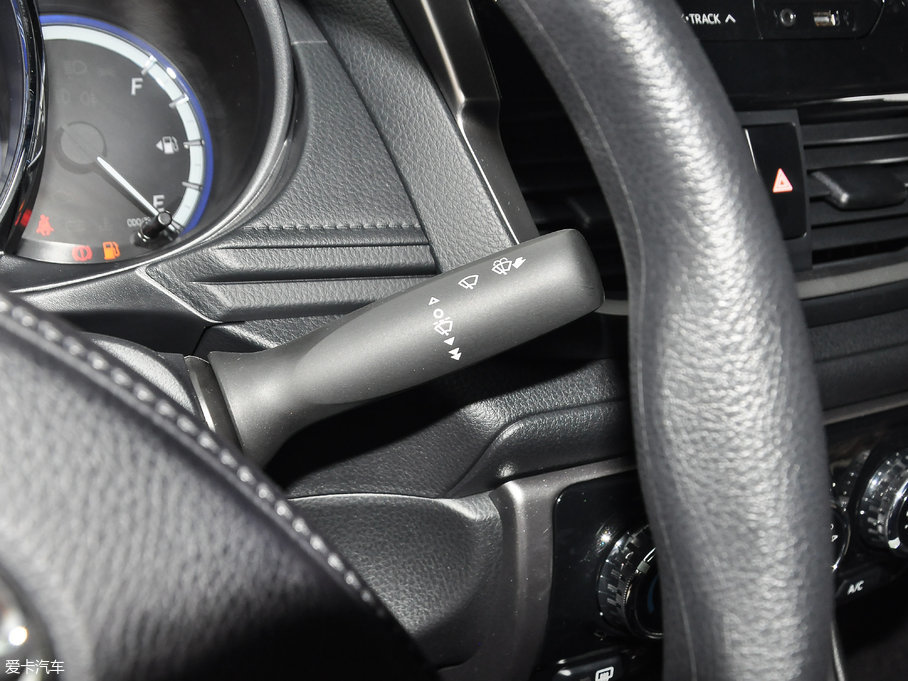 2017YARiS L  1.5G CVTńӰ