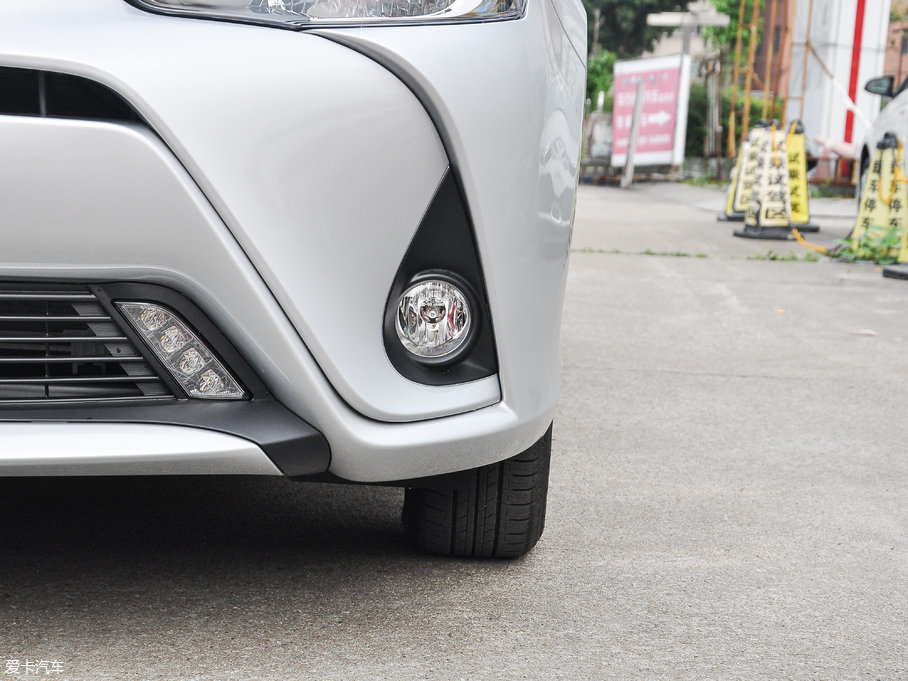 2017YARiS L  1.5G CVTńӰ