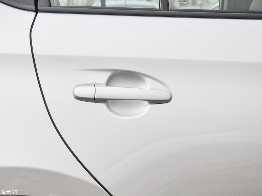 2017YARiS L  1.5G CVTńӰ