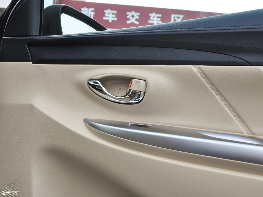 2017YARiS L  1.5G CVTńӰ