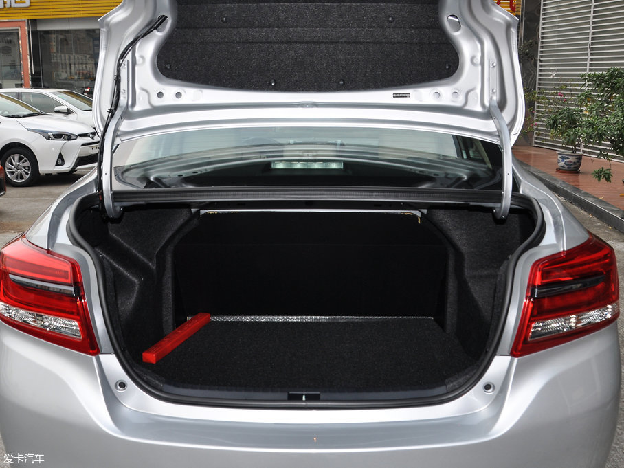 2017YARiS L  1.5G CVTńӰ