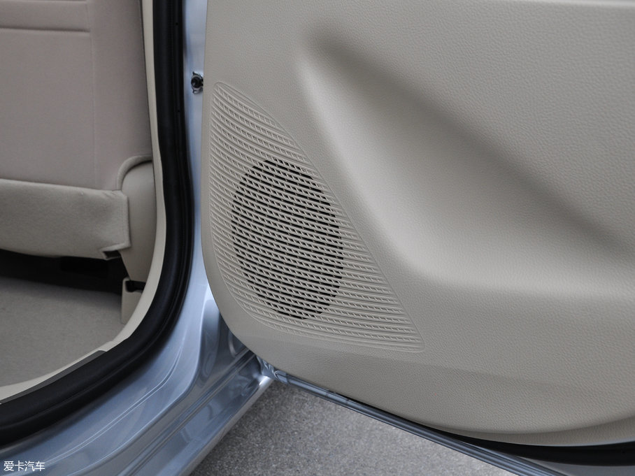 2017YARiS L  1.5G CVTńӰ