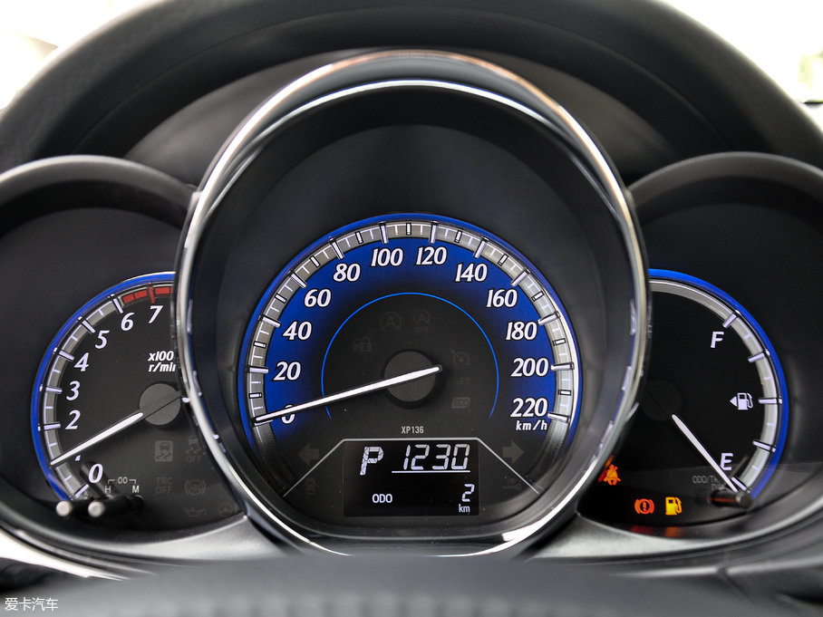 2017YARiS L  1.5G CVTńӰ